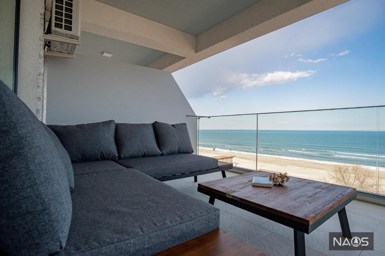 Naos Residence Нэводари Экстерьер фото